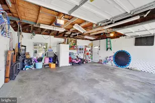 880 E Boundary Ave, York, PA 17403 - Photo 22