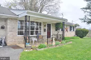 25 West St, Glen Rock, PA 17327 - Photo 46