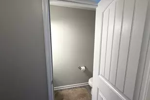 522 Charles Ave, Hanover, PA 17331 - Photo 6