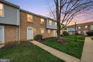 93 Lexton Dr, York, PA 17404 - Photo 2