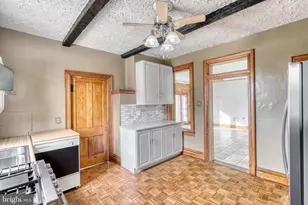 453 Carlisle St, Hanover, PA 17331 - Photo 18