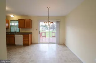 50 Stonecrop Ln, Manchester, PA 17345 - Photo 8