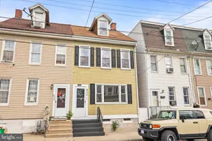 637 W College Ave, York, PA 17401 - Photo 2