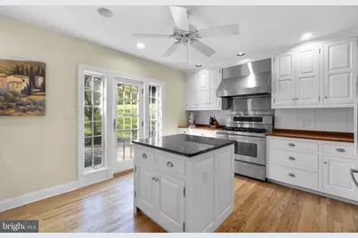 100 Edgewood Drive, York, PA 17403 - Photo 4