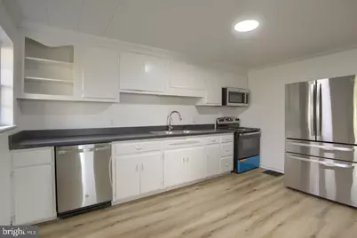 19 W Harrisburg Street, Dillsburg, PA 17019 - Photo 10