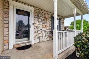 624 Bartlett Dr, Dallastown, PA 17313 - Photo 4
