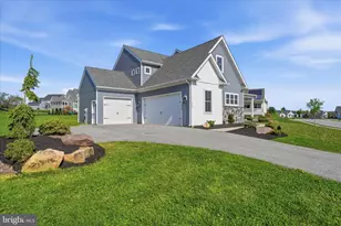 3241 Foxcroft Wy, York, PA 17406 - Photo 26