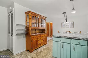 12 Greenbriar Dr, York, PA 17407 - Photo 10