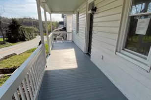 134 E Main St, Felton, PA 17322 - Photo 2