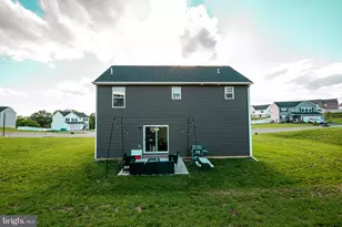1090 Alder Ct, York, PA 17408 - Photo 6