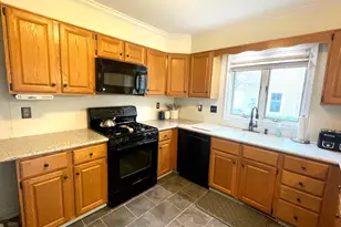 215 Steffie Dr, Mount Wolf, PA 17347 - Photo 10