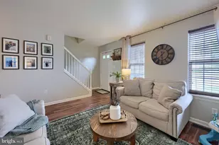 2715 Woodmont Dr, York, PA 17404 - Photo 4