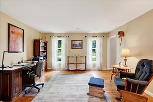 1885 Herman Dr, York, PA 17408 - Photo 4