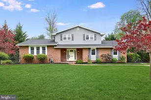 2505 Hepplewhite Dr, York, PA 17404 - Photo 8
