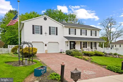 3121 Pineview Drive, Dover, PA 17315 - Photo 2