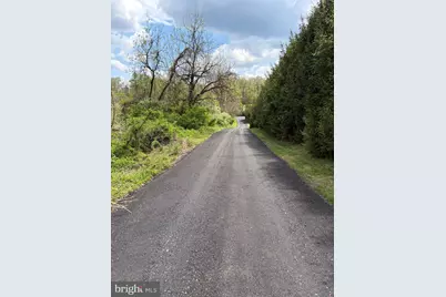 913 Bridgeton Road, Fawn Grove, PA 17321 - Photo 6
