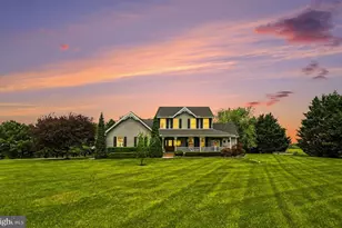 913 Bridgeton Rd, Fawn Grove, PA 17321 - Photo 2