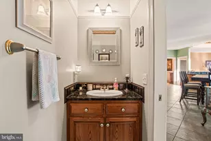 1055 Wetherburn Dr, York, PA 17404 - Photo 20