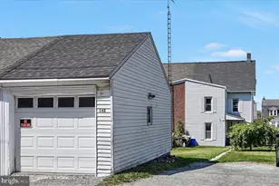 548 W Broadway, Red Lion, PA 17356 - Photo 32