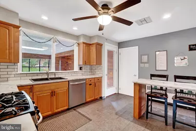 104 Woodland Drive, York, PA 17403 - Photo 8