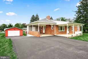 256 N Main St, Manchester, PA 17345 - Photo 2