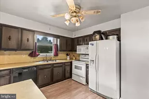 42 Mulberry Ct, Dover, PA 17315 - Photo 18