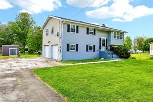 43 Scott St, Hanover, PA 17331 - Photo 1