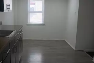 201 E Philadelphia St, York, PA 17403 - Photo 2