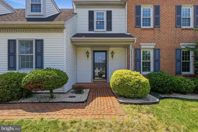 1240 Futurity Drive, York, PA 17404 - Photo 4