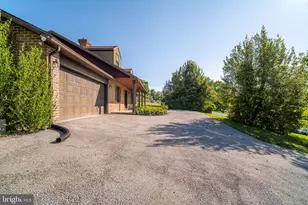 2020 Alcott Rd, York, PA 17406 - Photo 4