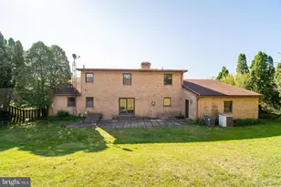 2020 Alcott Rd, York, PA 17406 - Photo 8