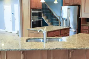 936 Wetherburn Dr, York, PA 17404 - Photo 12