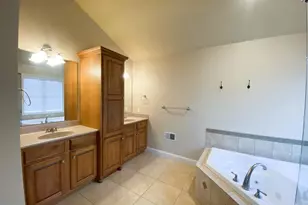 936 Wetherburn Dr, York, PA 17404 - Photo 36