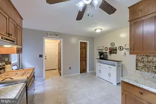 1955 Brian Ln, York, PA 17404 - Photo 10