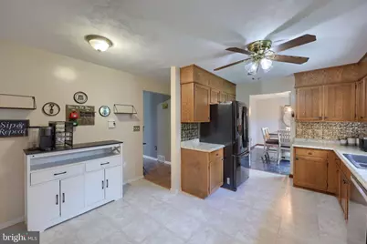 1955 Brian Lane, York, PA 17404 - Photo 8