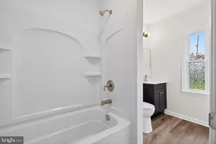 125 E Chestnut St, Hanover, PA 17331 - Photo 12