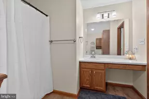 802 Hollow Rd, Delta, PA 17314 - Photo 20
