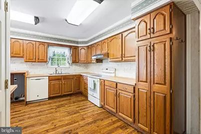 6254 Hickory Road, Stewartstown, PA 17363 - Photo 4