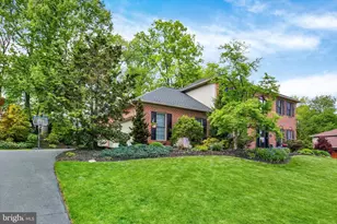 3641 Regency Ln, York, PA 17402 - Photo 4