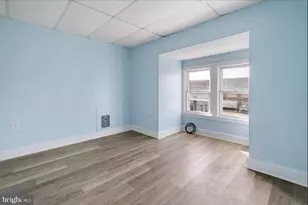 217 E King, York, PA 17403 - Photo 8