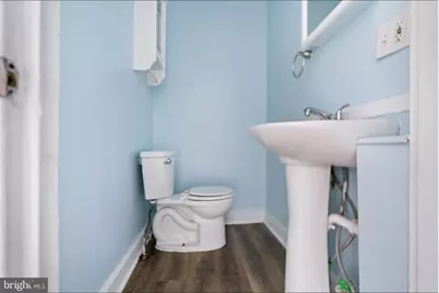 217 E King, York, PA 17403 - Photo 10