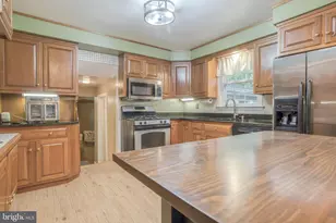 420 Cortleigh Dr, York, PA 17402 - Photo 14