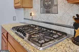 2510 Donlenik Dr, York, PA 17402 - Photo 18