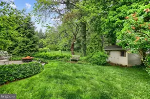 3220 Round Hill Rd, York, PA 17402 - Photo 10