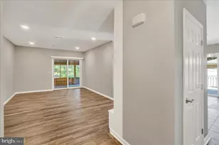 1542 Bonbar Rd, York, PA 17403 - Photo 6