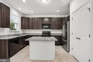 1003 Chestnut St, Delta, PA 17314 - Photo 2