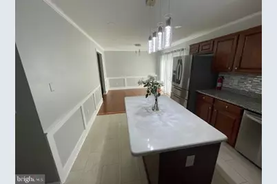 126 Meadow Hill Drive, York, PA 17402 - Photo 2