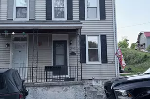 212 Willow St, Wrightsville, PA 17368 - Photo 2