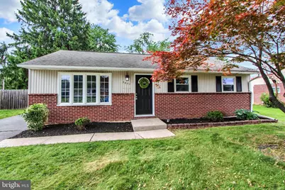 3837 Oakleigh Drive, York, PA 17402 - Photo 2