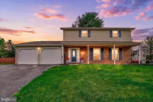 2252 Chestnut Rd, York, PA 17408 - Photo 1